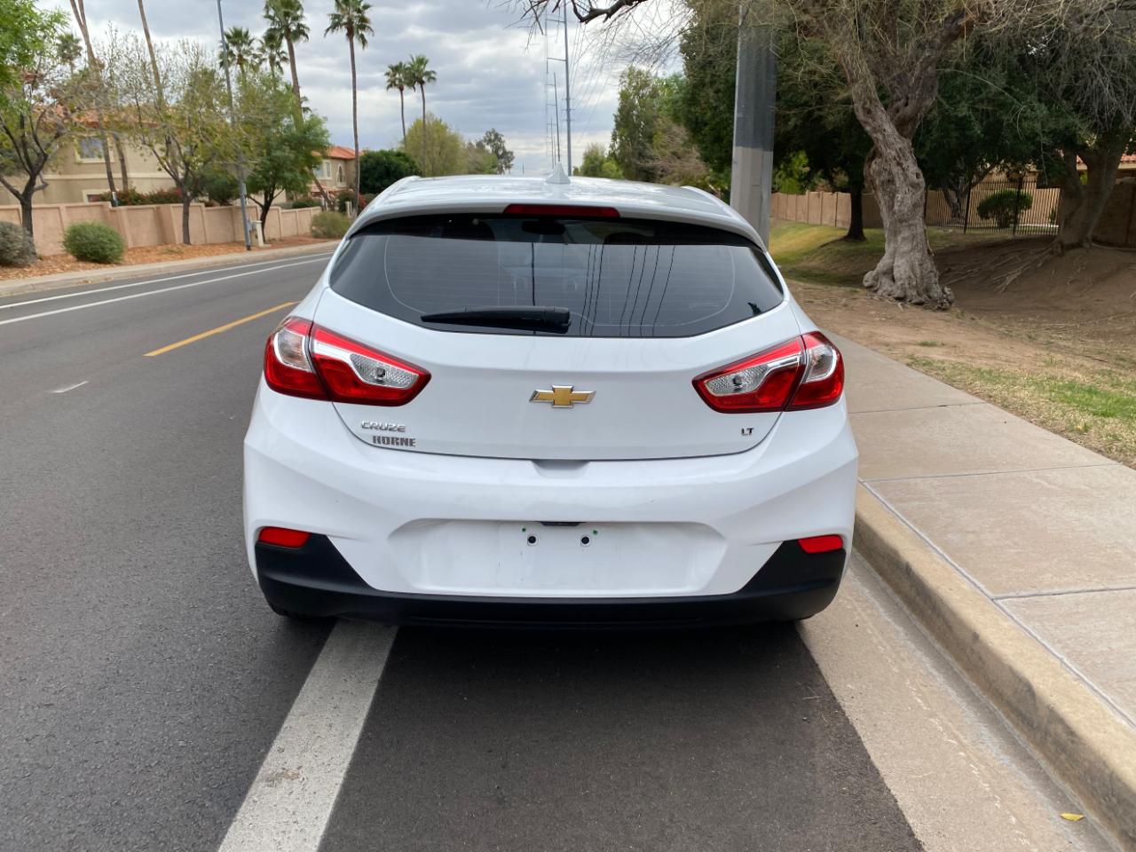 Chevrolet Cruze 4dr HB 1.4L LT w/1SD 2017