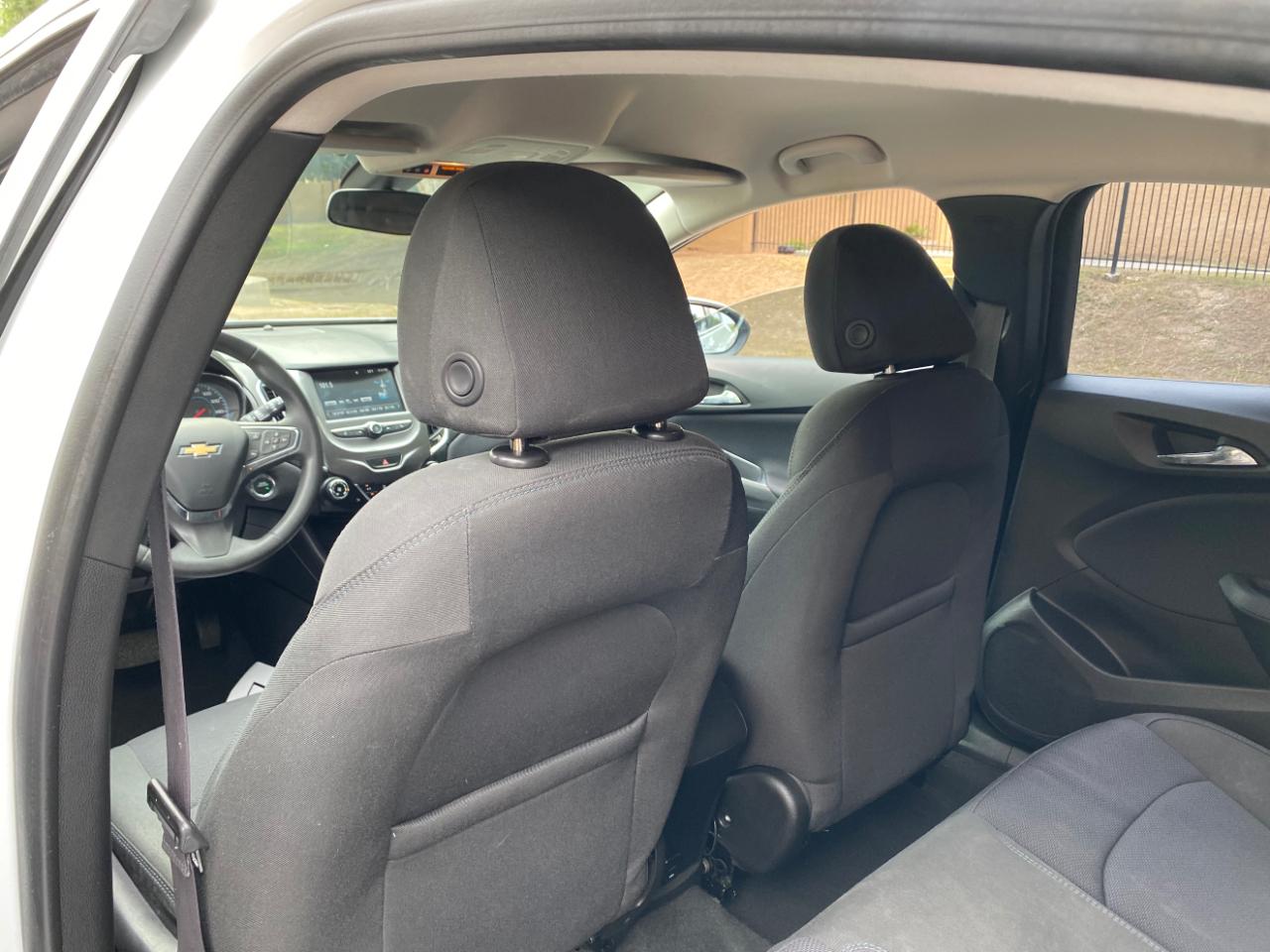 Chevrolet Cruze 4dr HB 1.4L LT w/1SD 2017