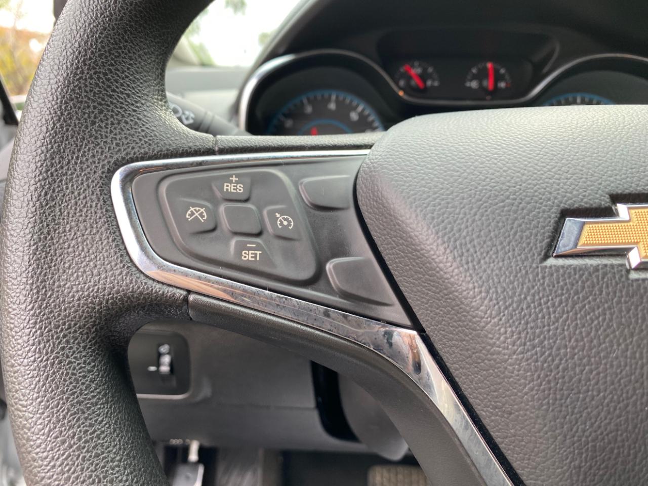 Chevrolet Cruze 4dr HB 1.4L LT w/1SD 2017