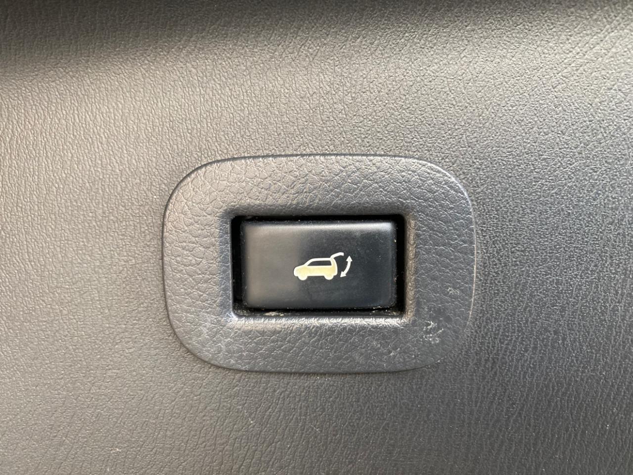 Nissan Armada 4x4 SL 2019