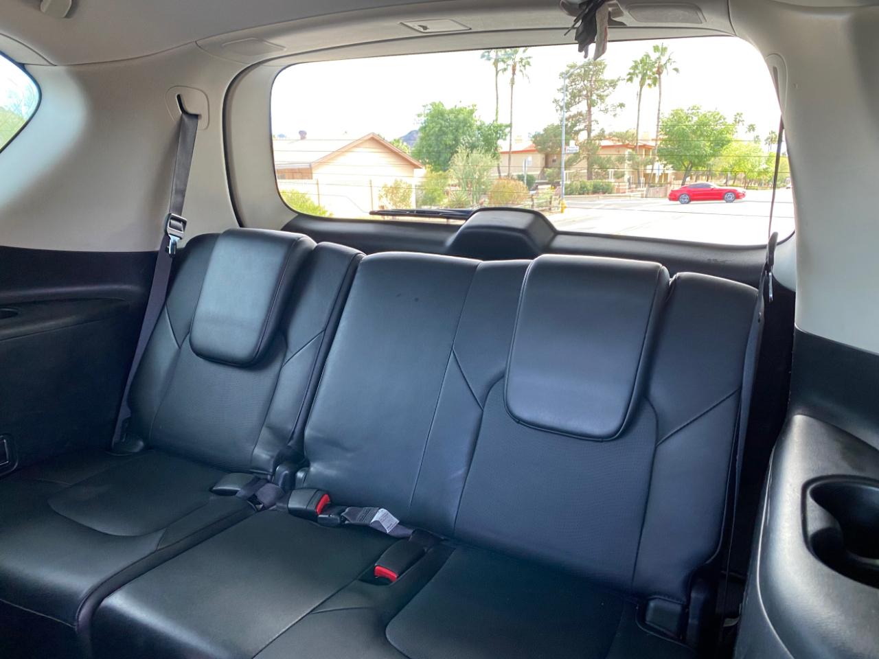 Nissan Armada 4x4 SL 2019