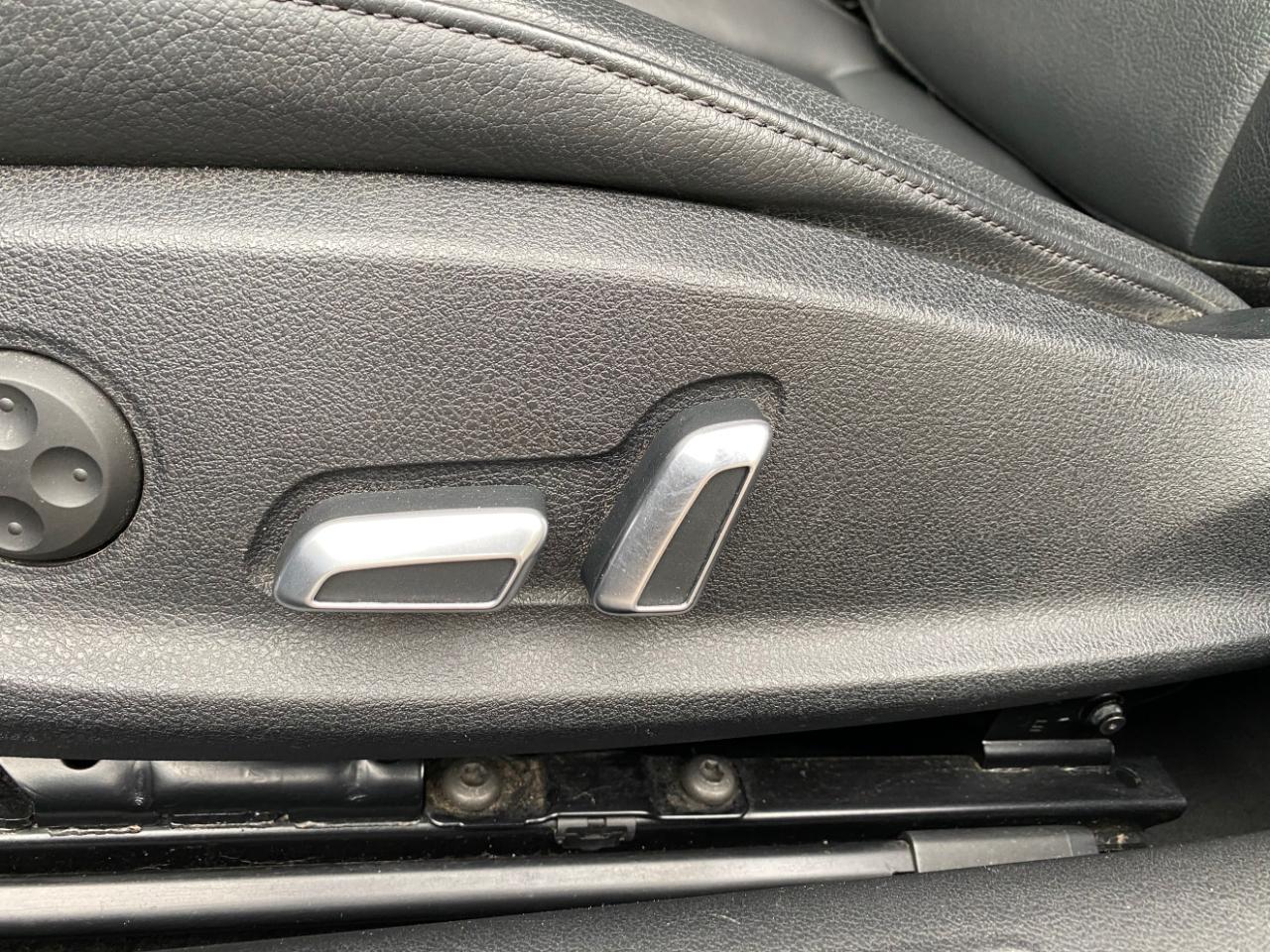 Audi A5 2dr Cabriolet Auto quattro 2.0T Premium Plus 2014