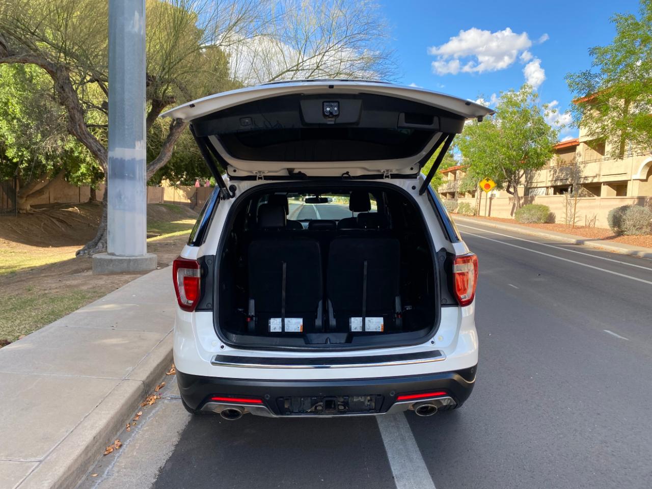 Ford Explorer XLT 4WD 2018