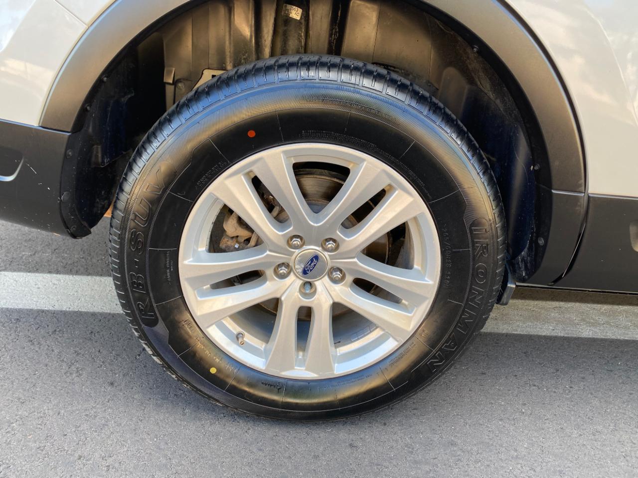 Ford Explorer XLT 4WD 2018