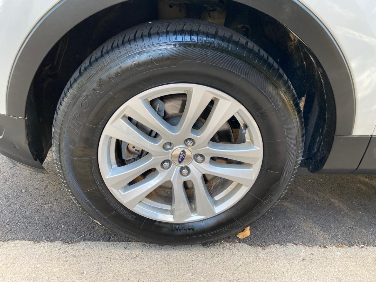 Ford Explorer XLT 4WD 2018