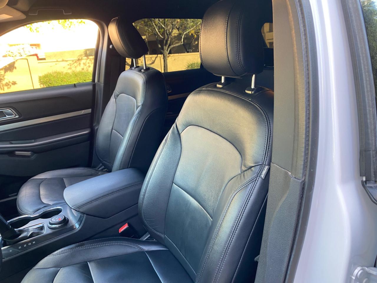 Ford Explorer XLT 4WD 2018