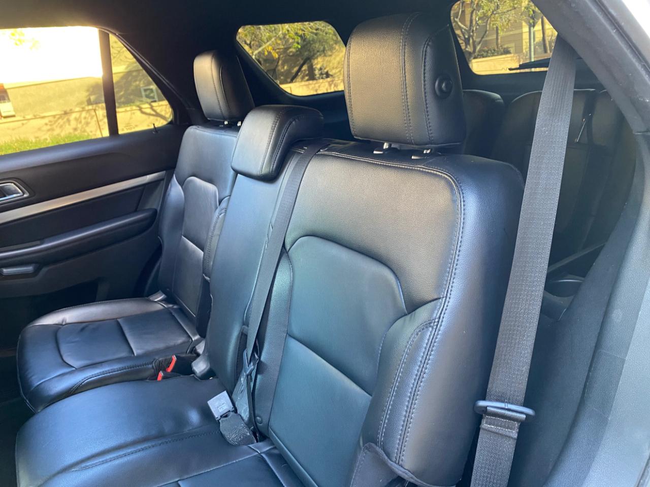 Ford Explorer XLT 4WD 2018