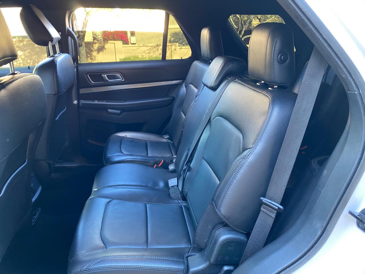 Ford Explorer XLT 4WD 2018