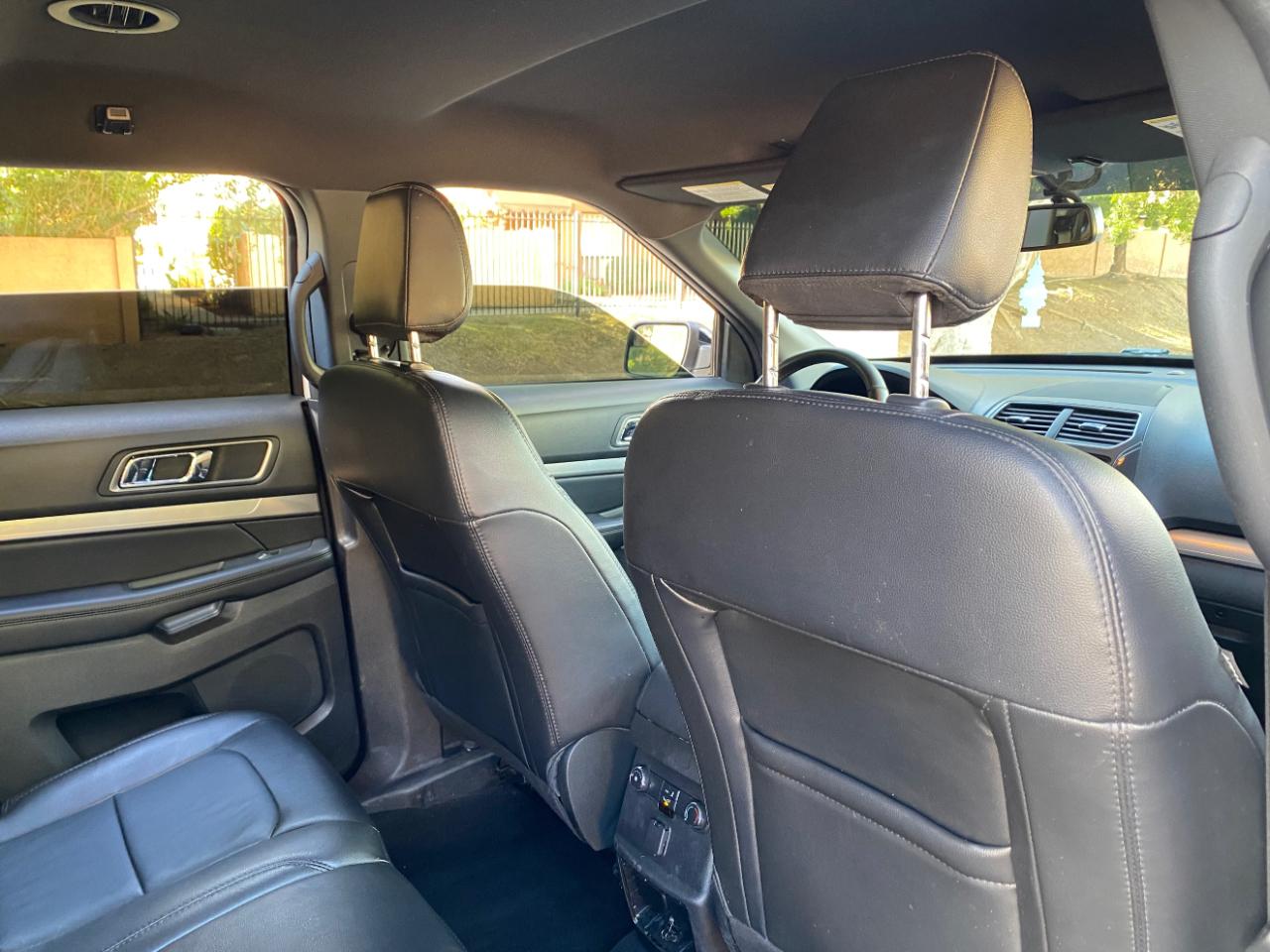 Ford Explorer XLT 4WD 2018