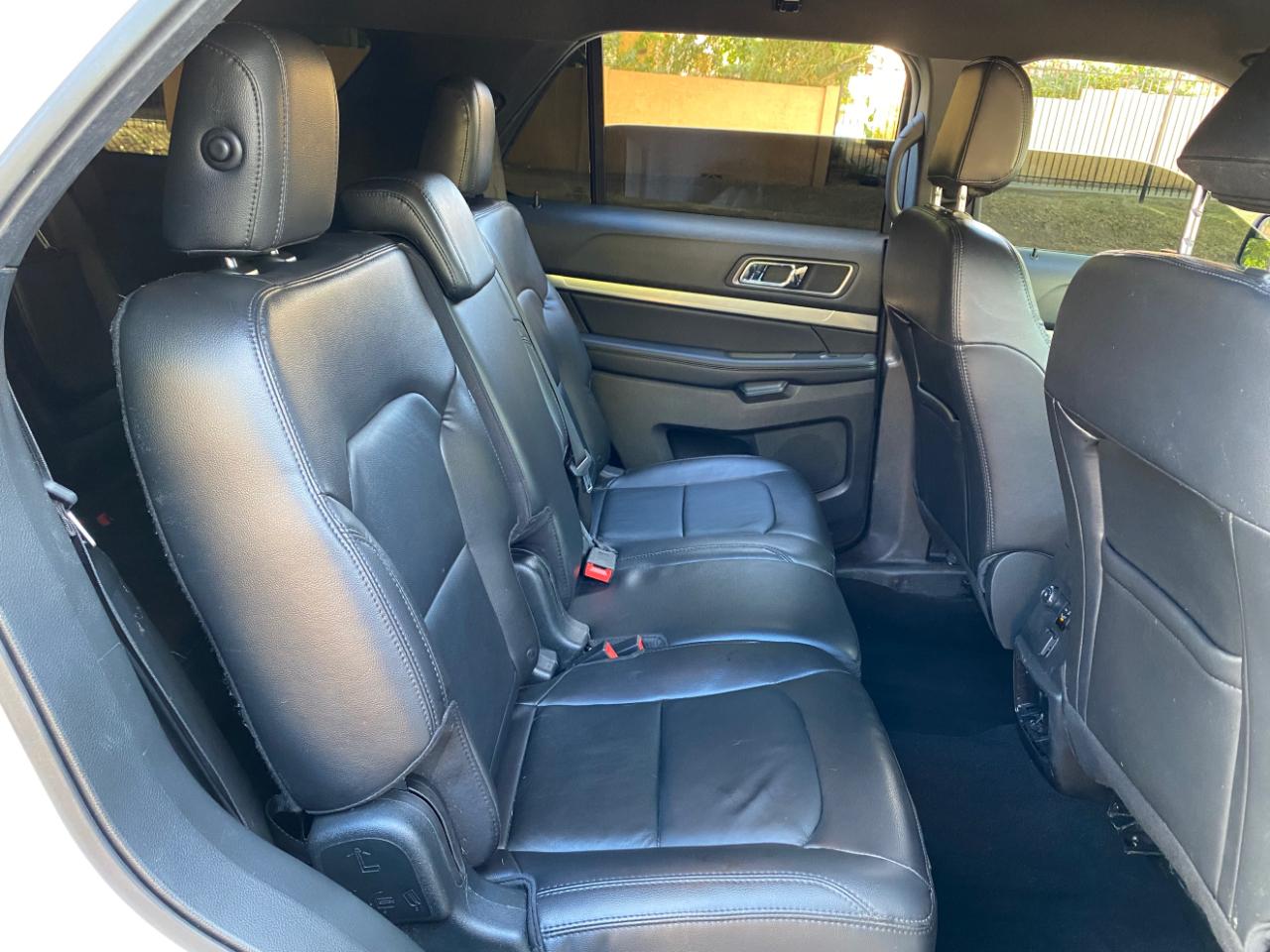 Ford Explorer XLT 4WD 2018