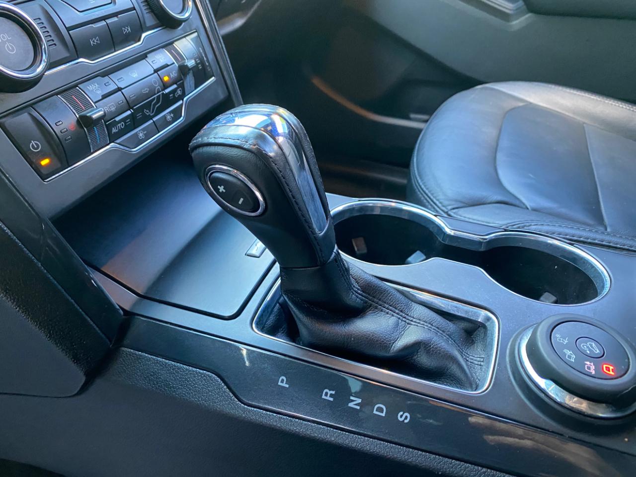 Ford Explorer XLT 4WD 2018