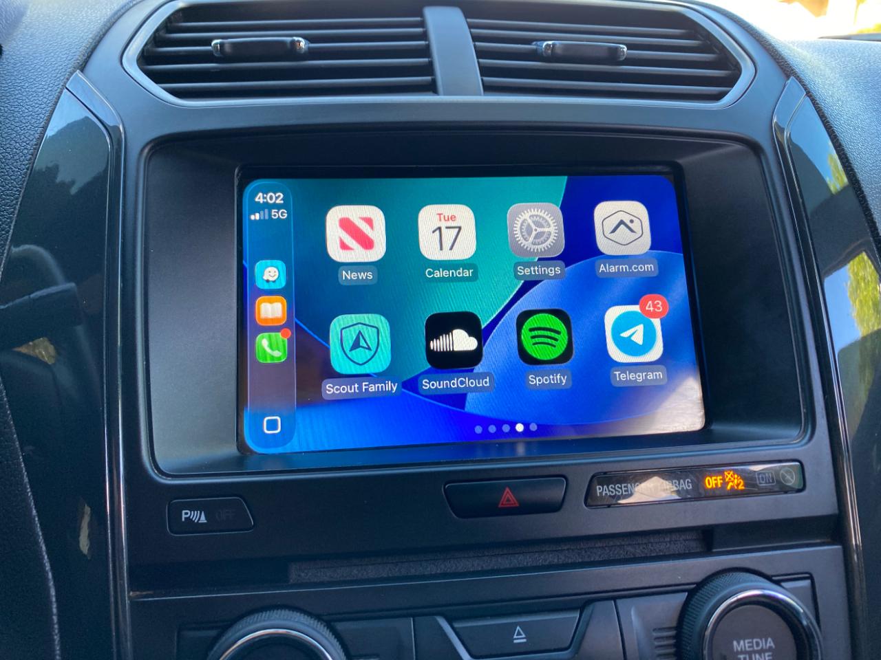 Ford Explorer XLT 4WD 2018