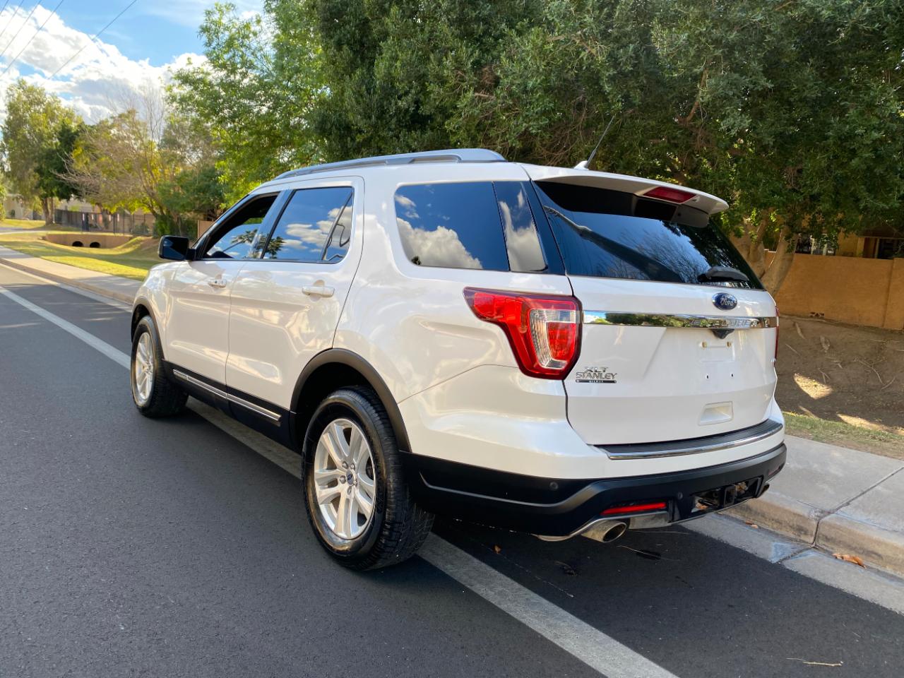Ford Explorer XLT 4WD 2018