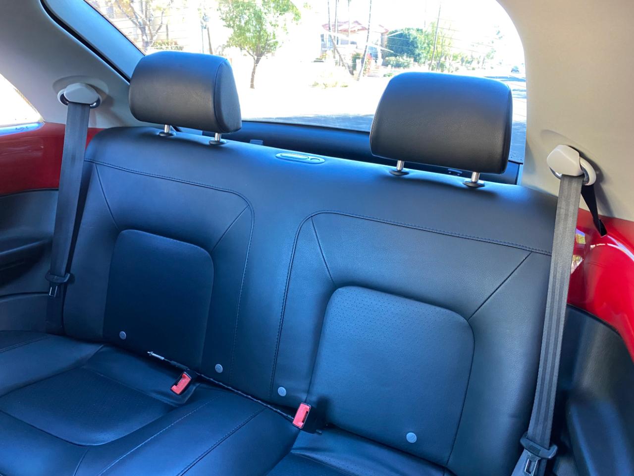 Volkswagen New Beetle Coupe 2dr Auto 2009