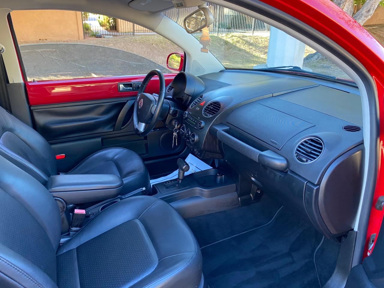 Volkswagen New Beetle Coupe 2dr Auto 2009