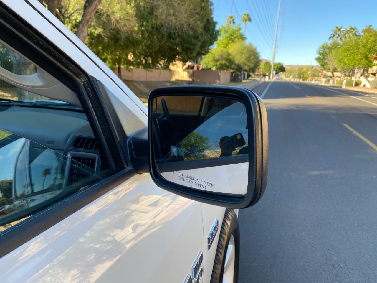 RAM 1500 2WD Quad Cab 140.5" Express 2016