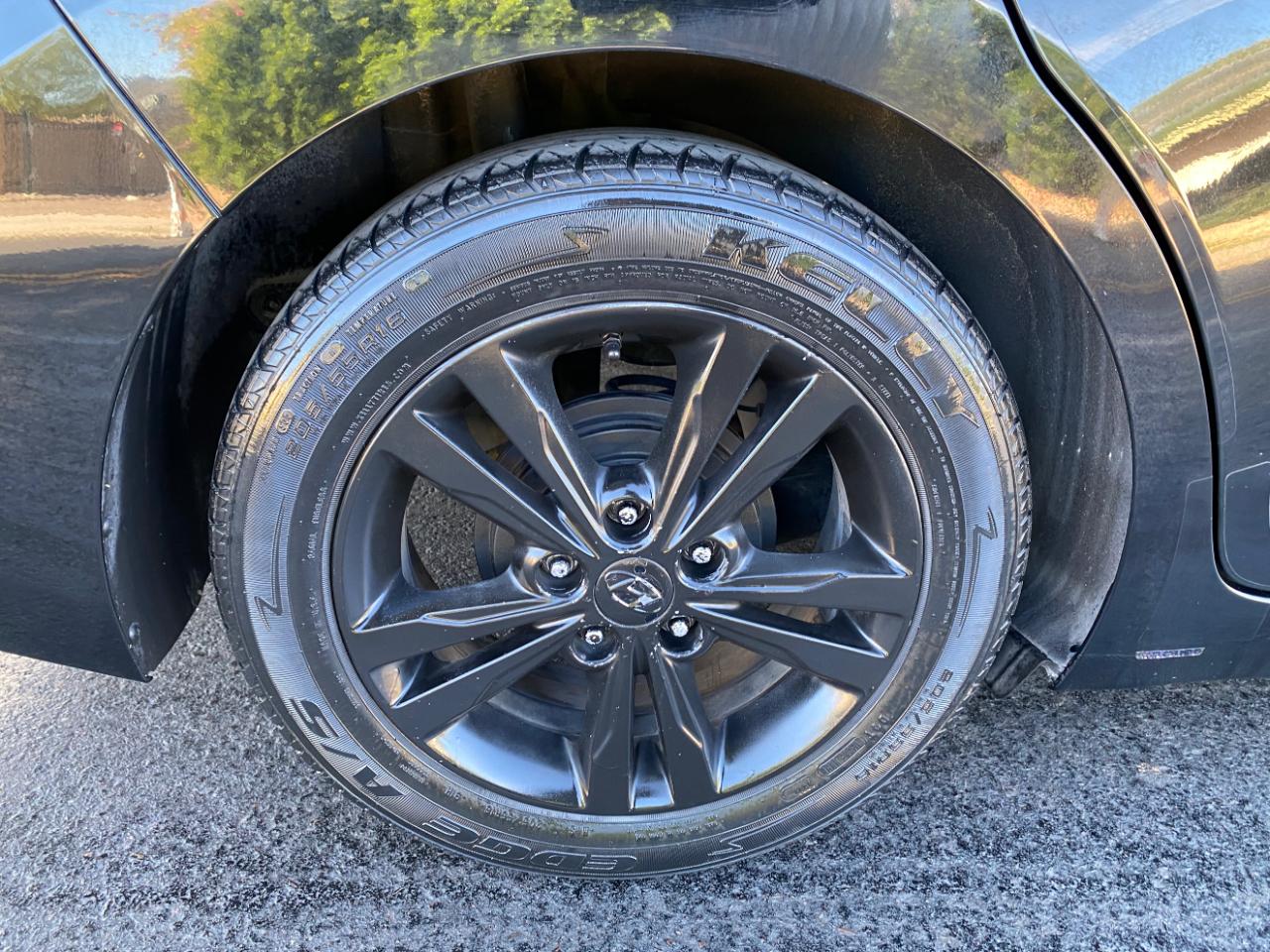 Hyundai Elantra SE 4D Sedan 2017