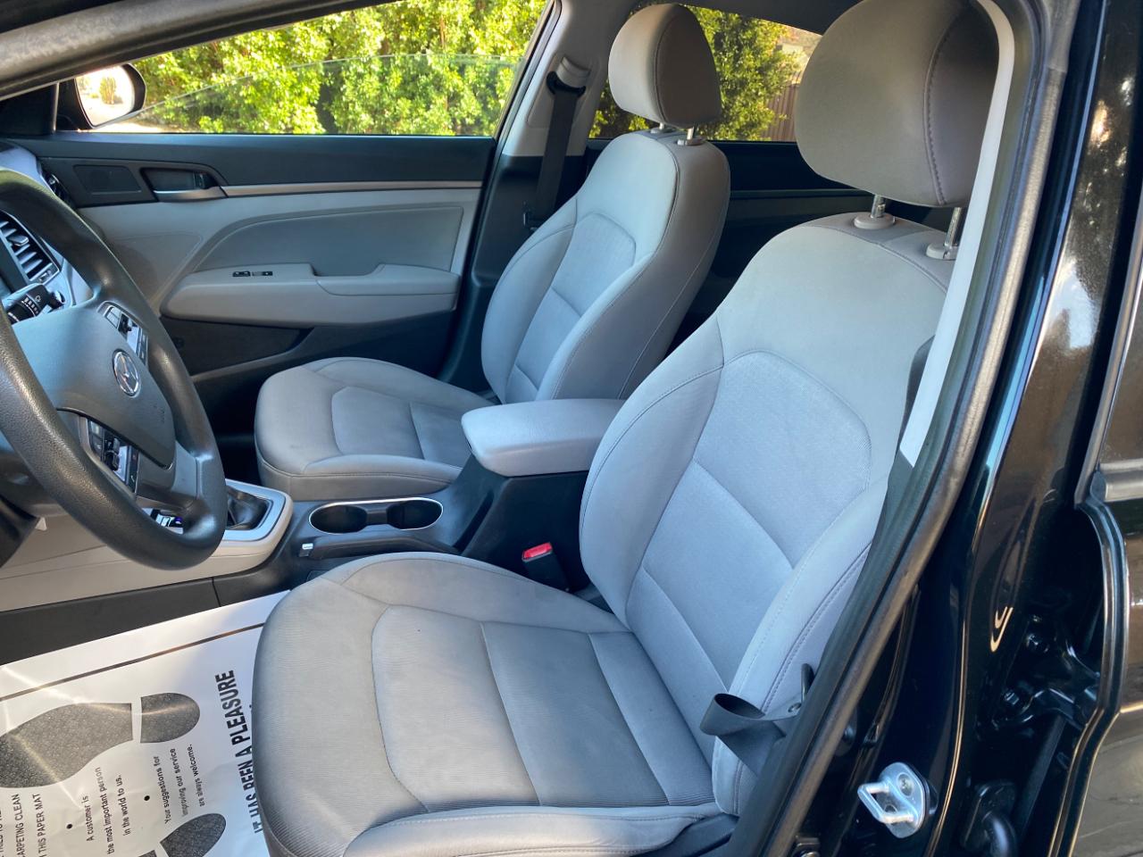 Hyundai Elantra SE 4D Sedan 2017