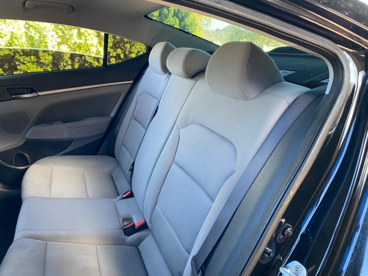 Hyundai Elantra SE 4D Sedan 2017