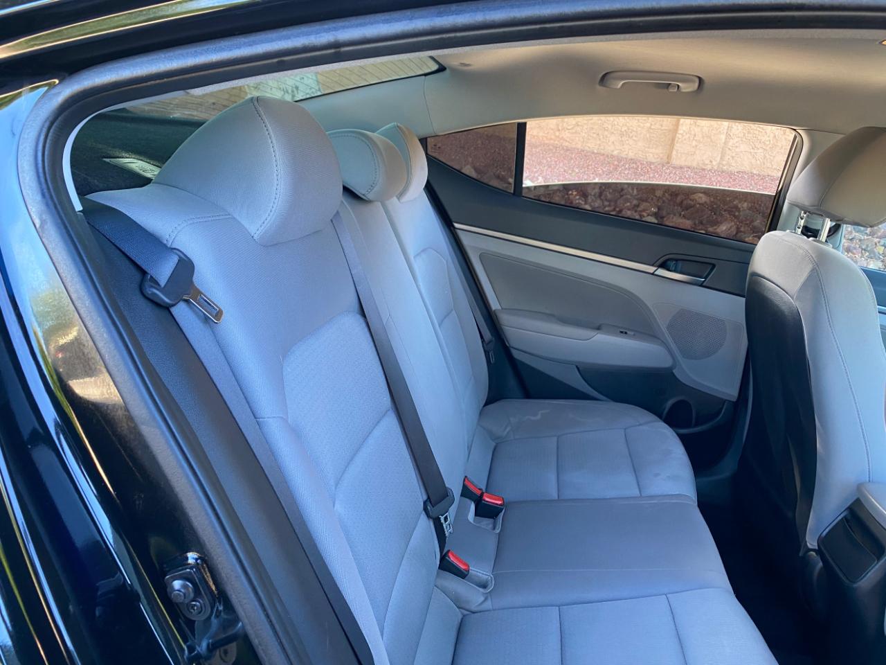 Hyundai Elantra SE 4D Sedan 2017