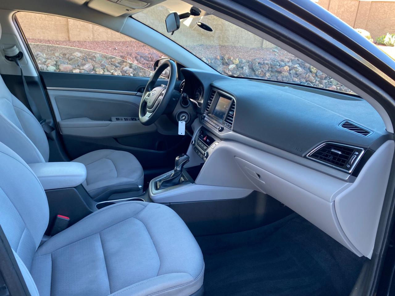 Hyundai Elantra SE 4D Sedan 2017