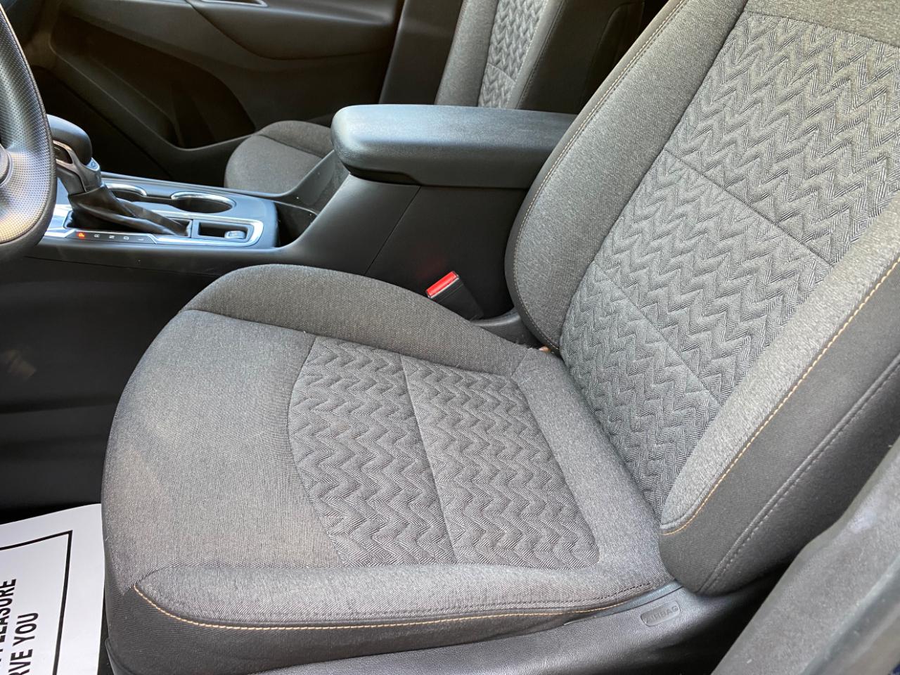 Chevrolet Equinox FWD 4dr LT w/1LT 2023