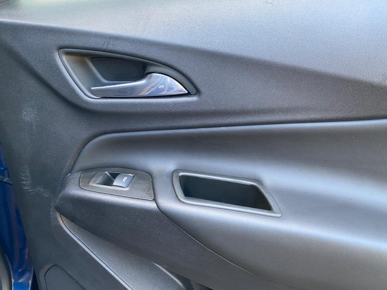 Chevrolet Equinox FWD 4dr LT w/1LT 2023