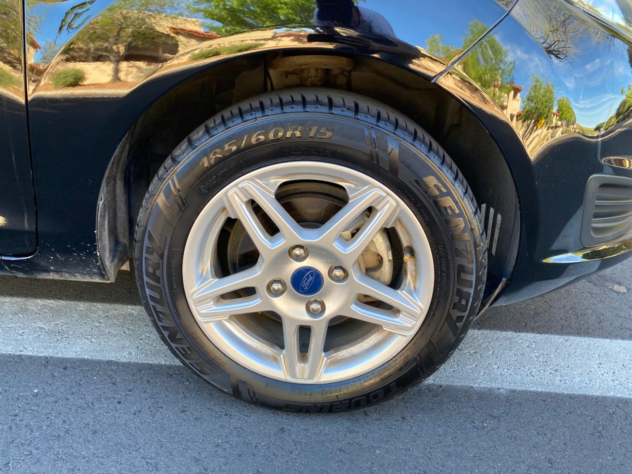 Ford Fiesta SE Sedan 2019