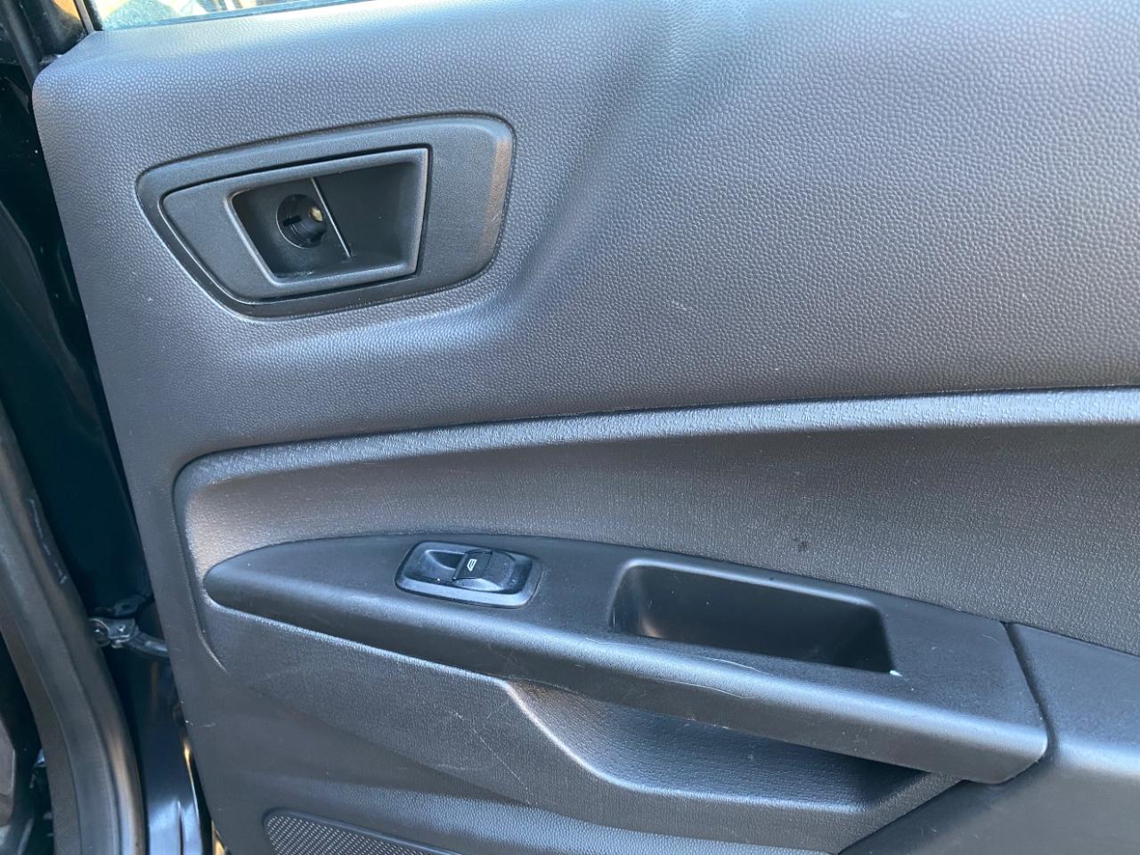 Ford Fiesta SE Sedan 2019