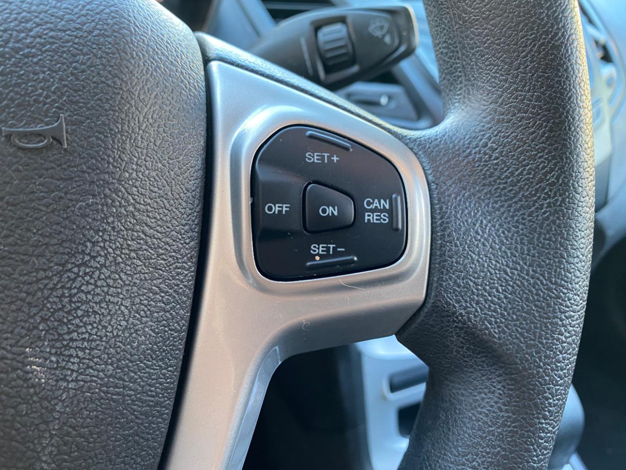 Ford Fiesta SE Sedan 2019