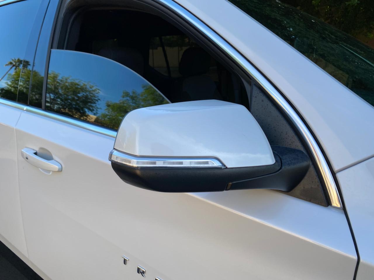 Chevrolet Traverse FWD 4dr LT Cloth w/1LT 2023