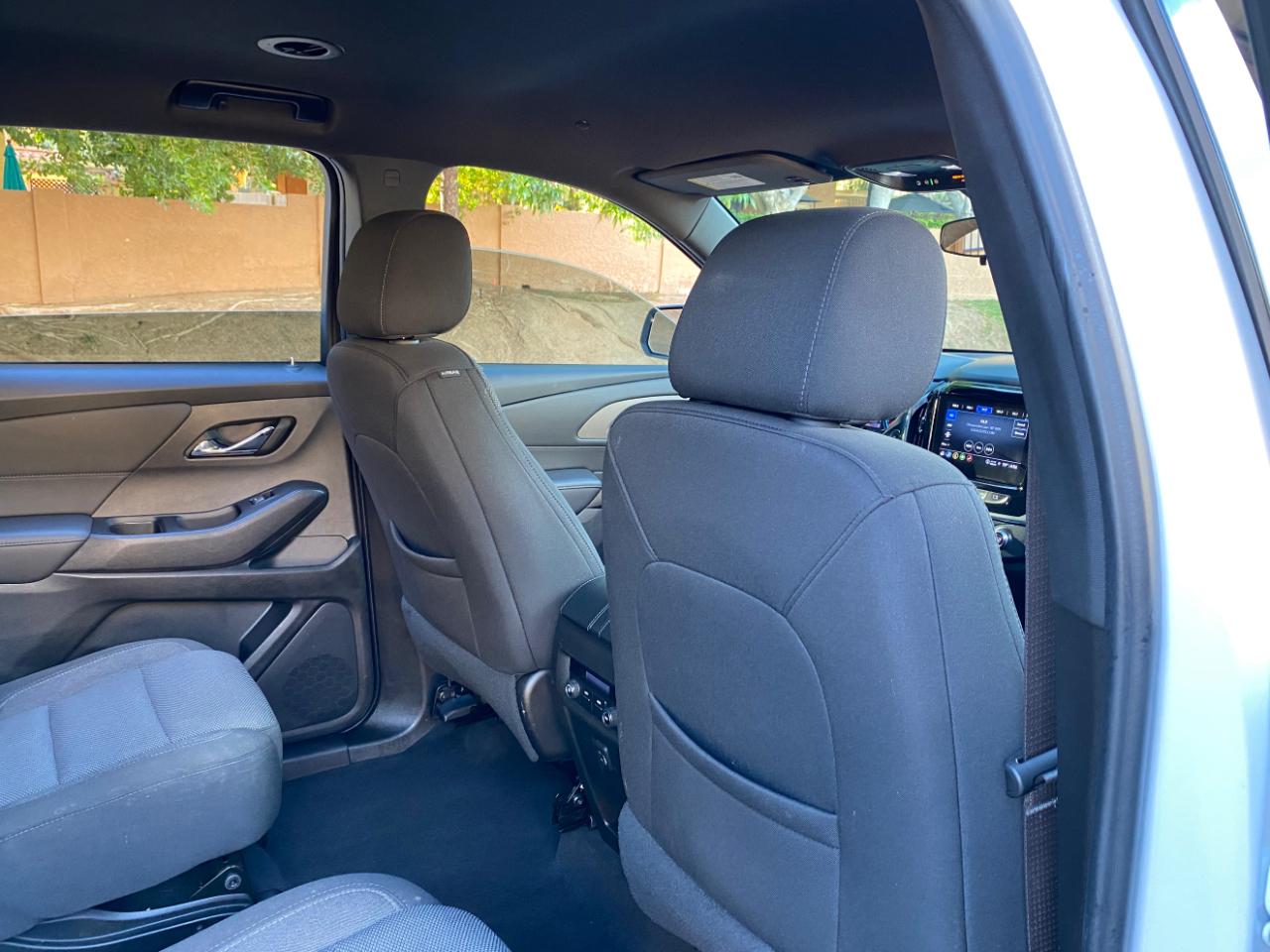 Chevrolet Traverse FWD 4dr LT Cloth w/1LT 2023