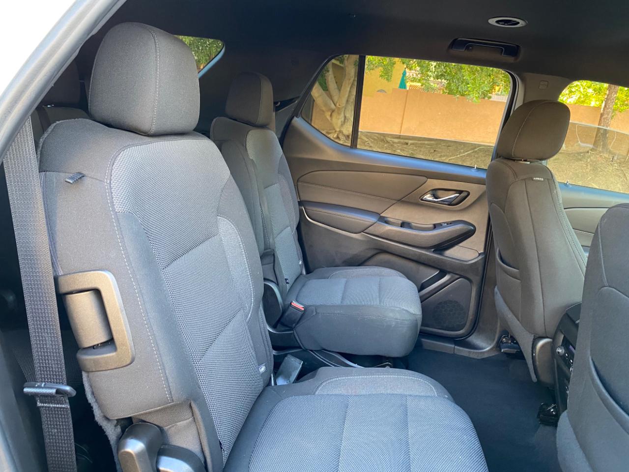 Chevrolet Traverse FWD 4dr LT Cloth w/1LT 2023