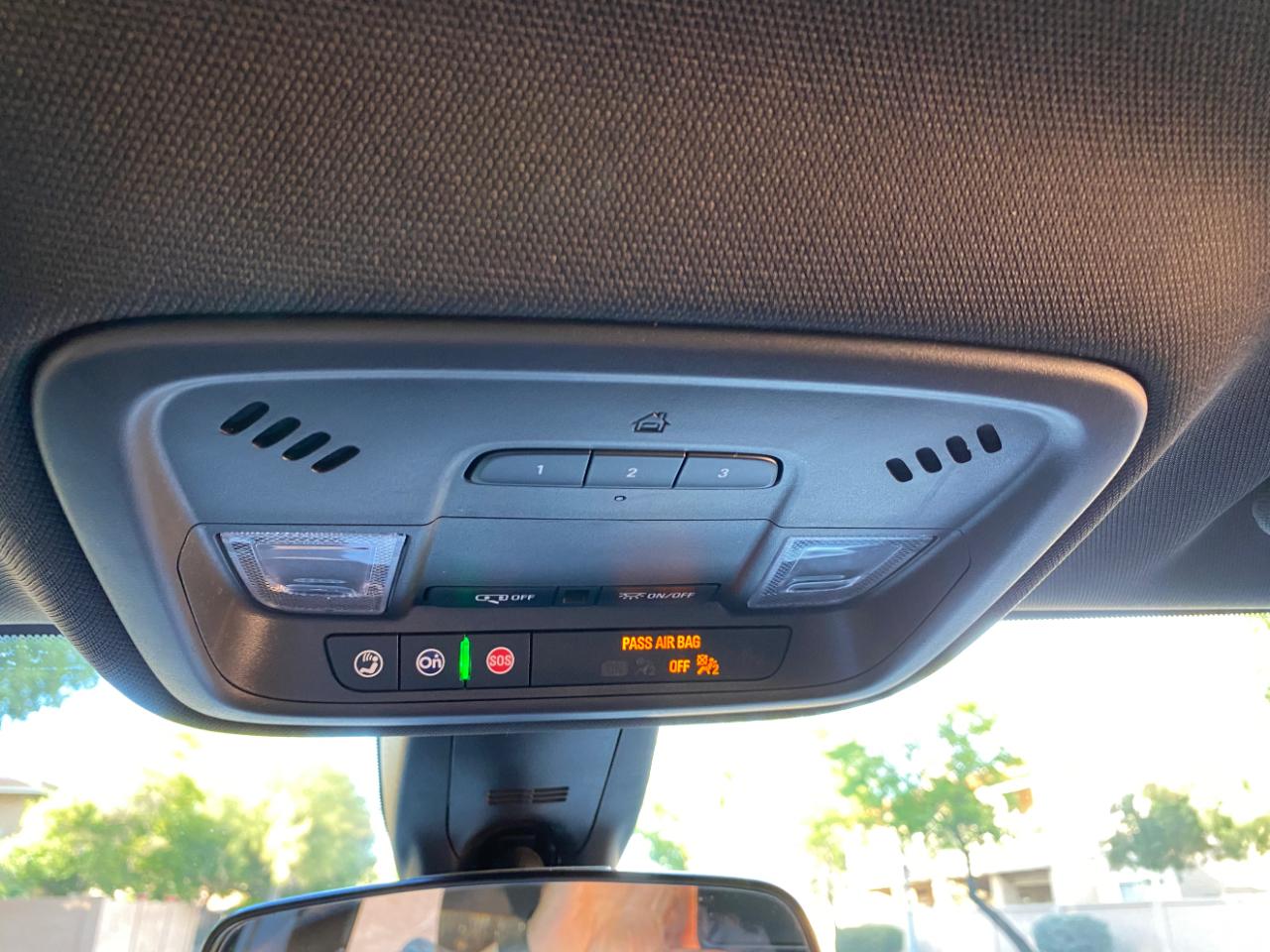 Chevrolet Traverse FWD 4dr LT Cloth w/1LT 2023