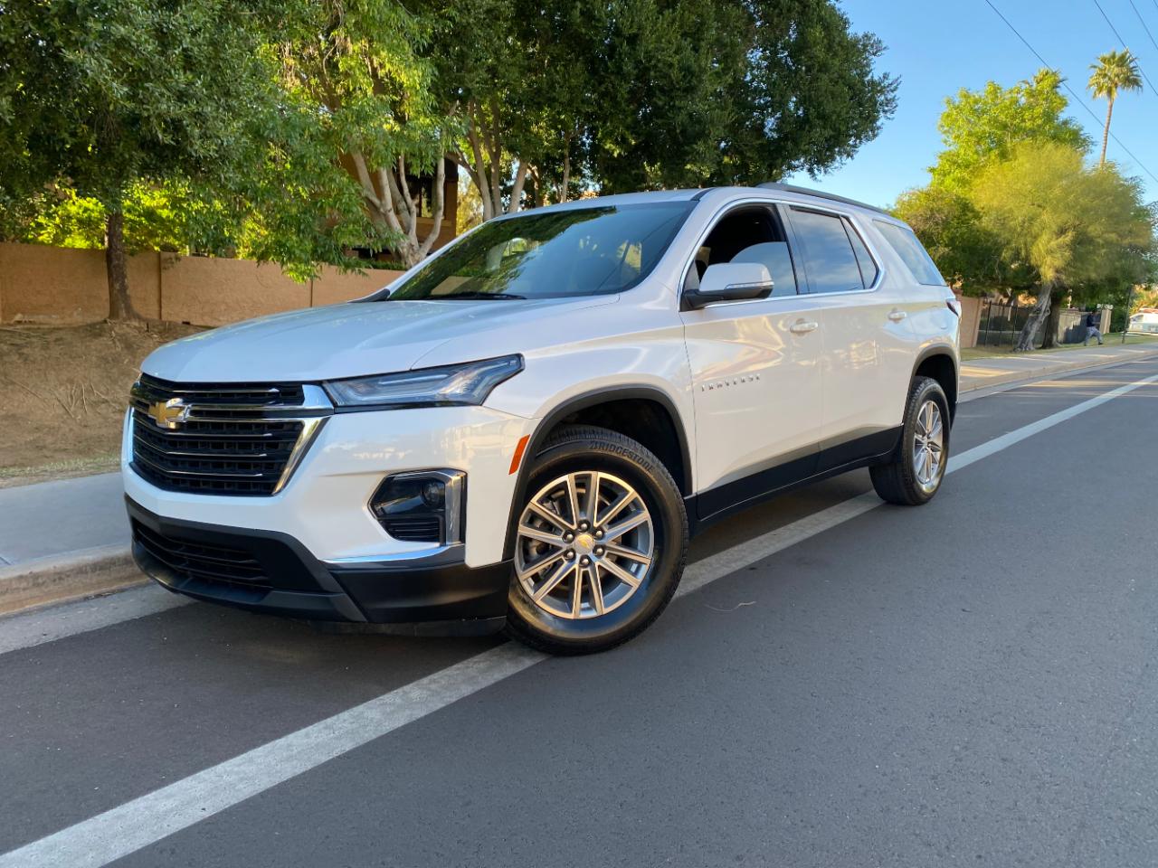 Chevrolet Traverse FWD 4dr LT Cloth w/1LT 2023