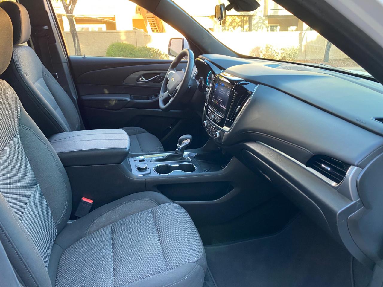 Chevrolet Traverse FWD 4dr LT Cloth w/1LT 2023