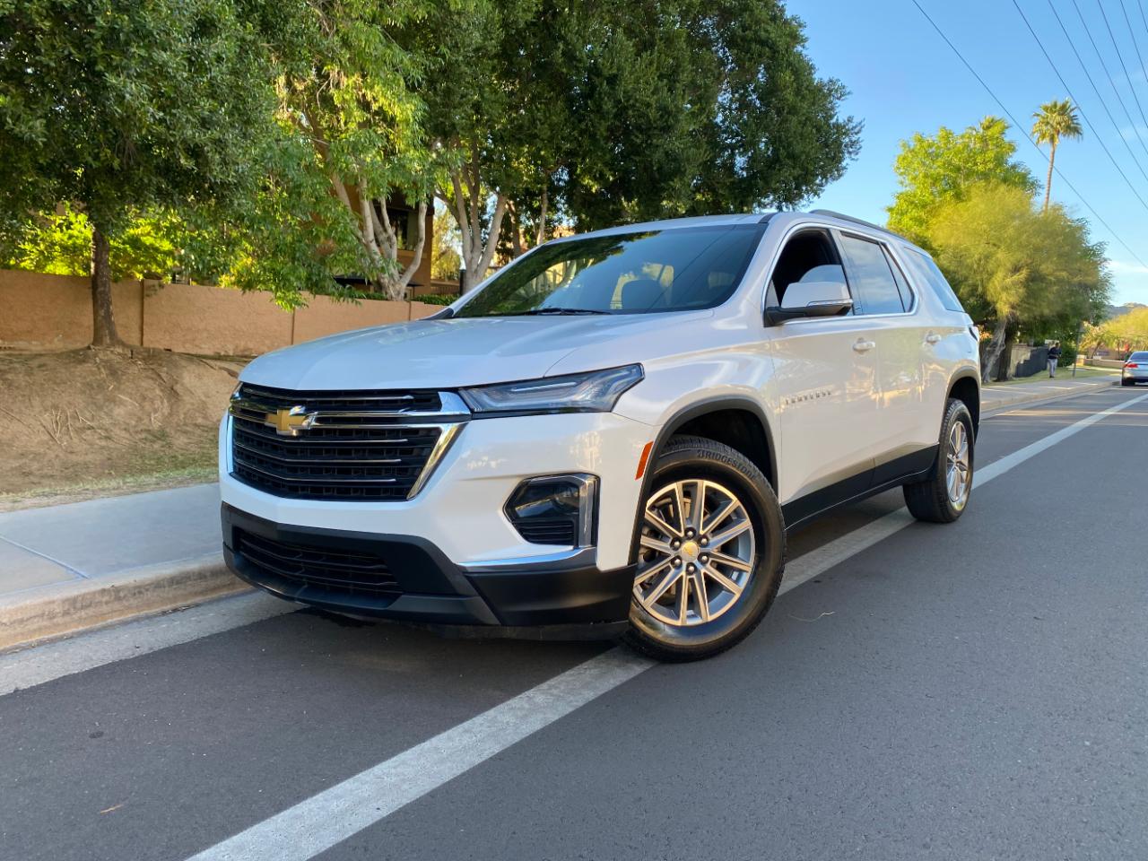 Chevrolet Traverse FWD 4dr LT Cloth w/1LT 2023