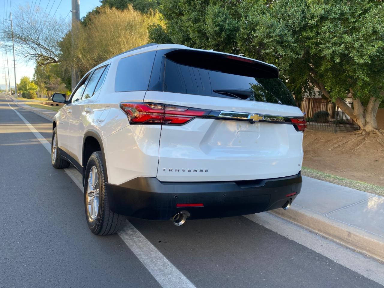 Chevrolet Traverse FWD 4dr LT Cloth w/1LT 2023