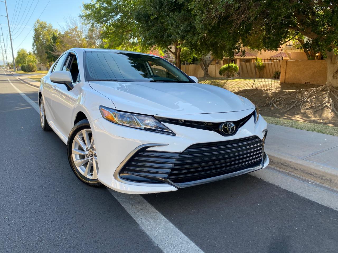 Toyota Camry LE Auto (Natl) 2024