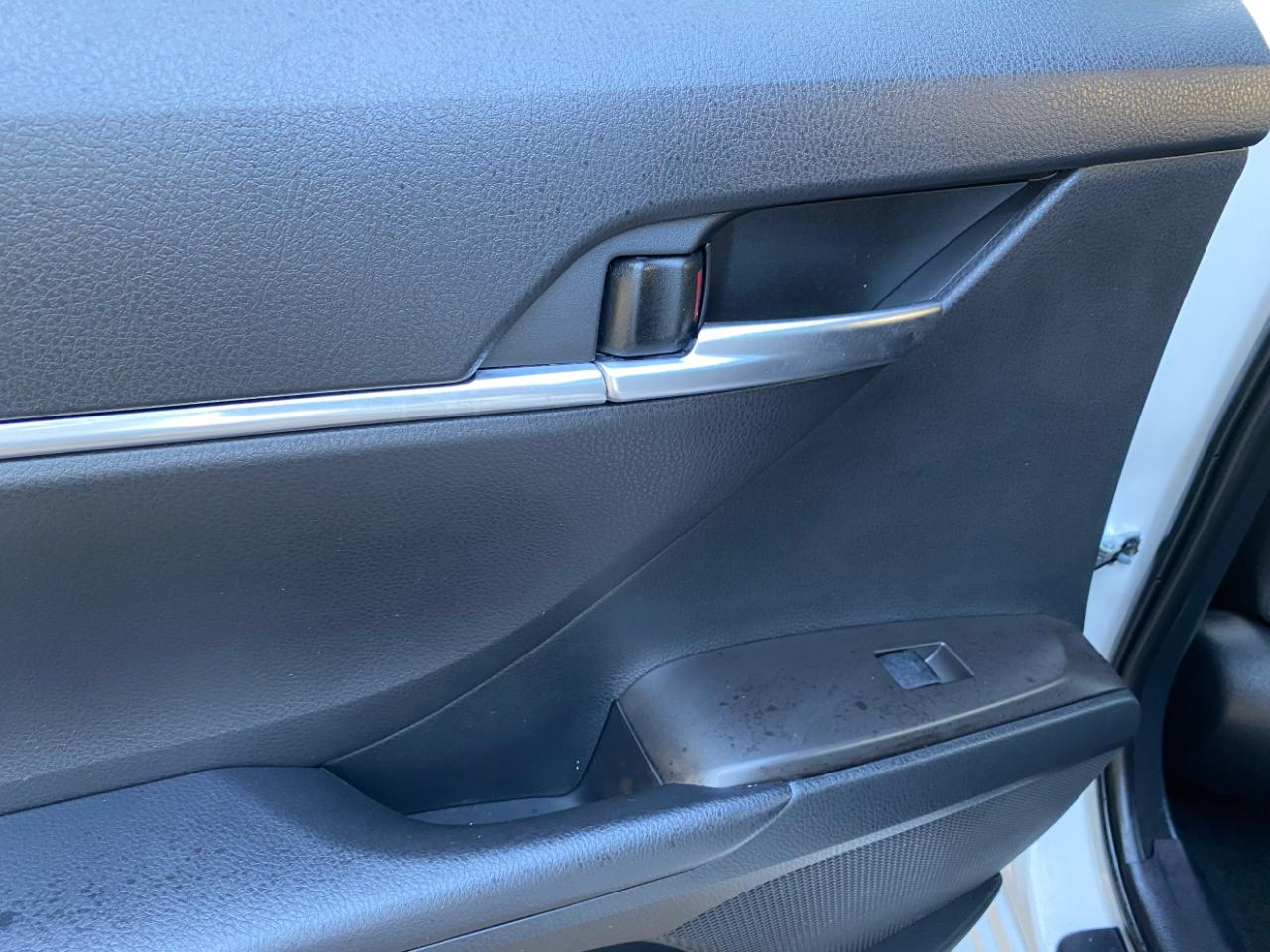 Toyota Camry LE Auto (Natl) 2024