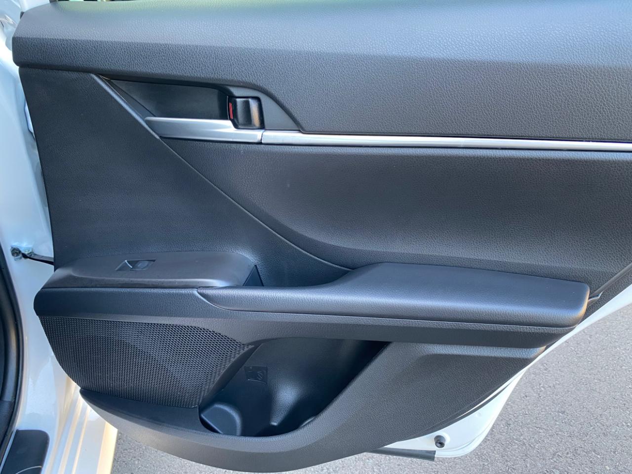 Toyota Camry LE Auto (Natl) 2024