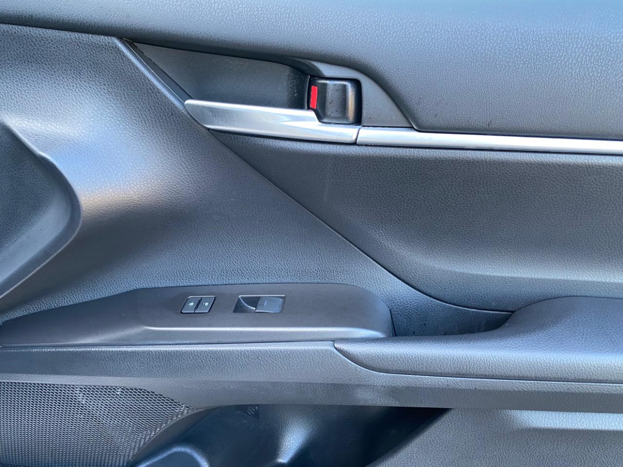 Toyota Camry LE Auto (Natl) 2024