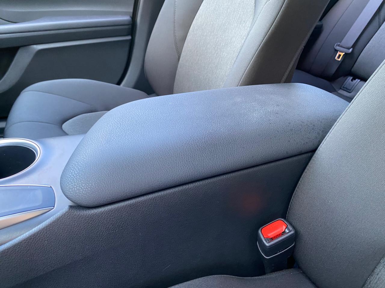 Toyota Camry LE Auto (Natl) 2024