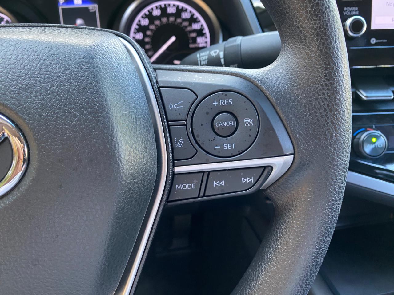 Toyota Camry LE Auto (Natl) 2024