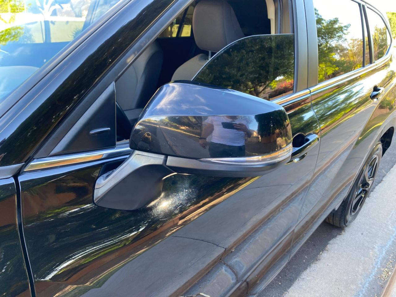 Toyota Highlander LE FWD (Natl) 2023