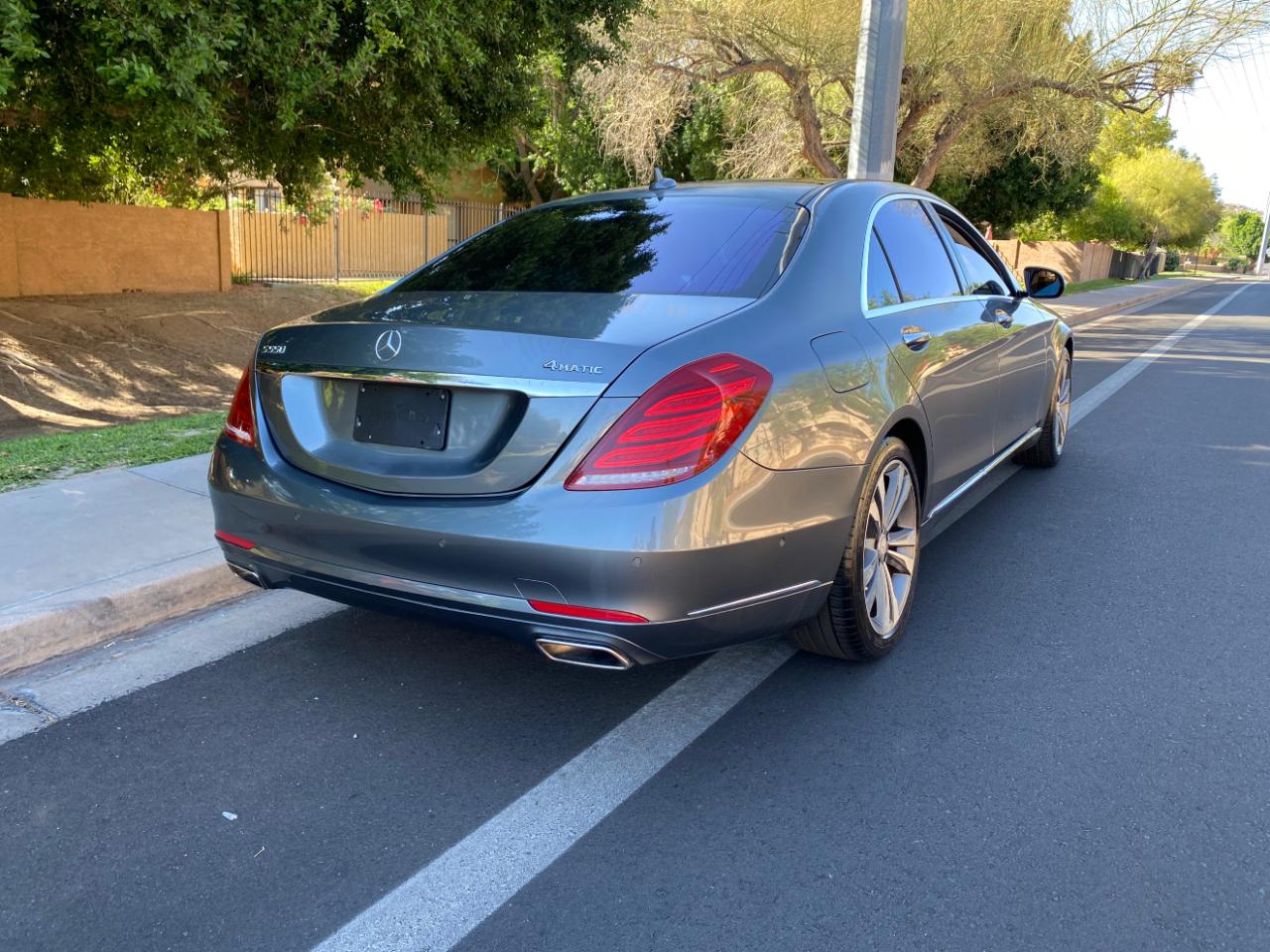 Mercedes-Benz S-Class 4dr Sdn S 550 4MATIC 2016