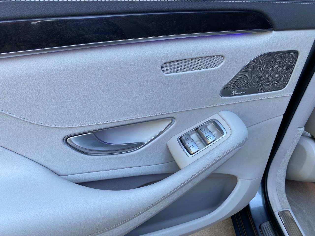 Mercedes-Benz S-Class 4dr Sdn S 550 4MATIC 2016