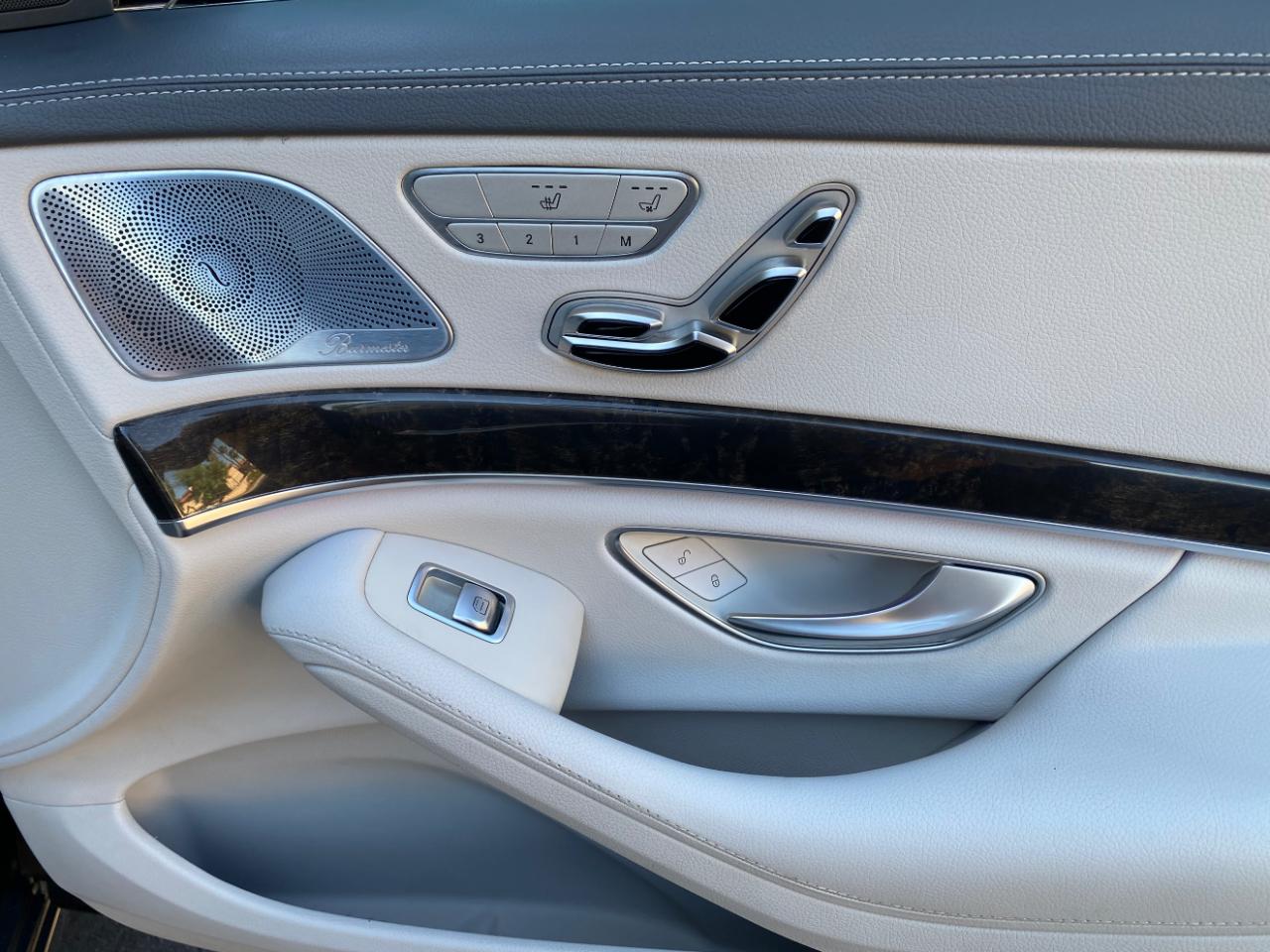 Mercedes-Benz S-Class 4dr Sdn S 550 4MATIC 2016