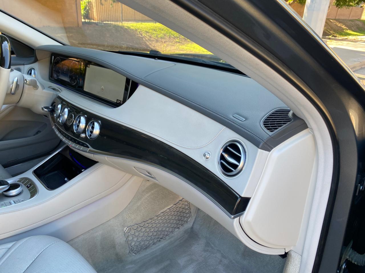 Mercedes-Benz S-Class 4dr Sdn S 550 4MATIC 2016