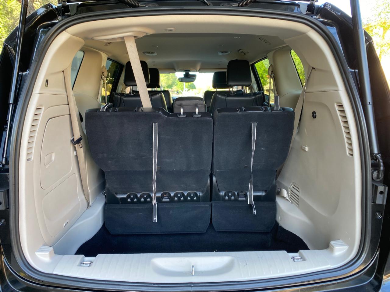 Chrysler Pacifica Hybrid Touring L FWD 2023